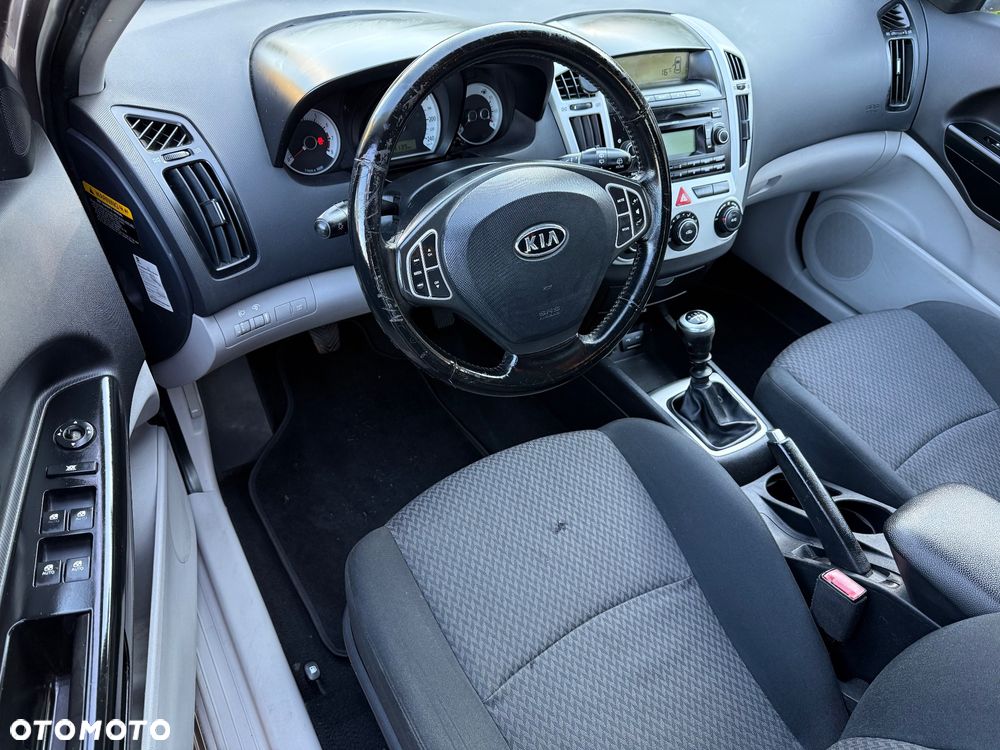Kia Ceed 1.6 CVVT EX - 9