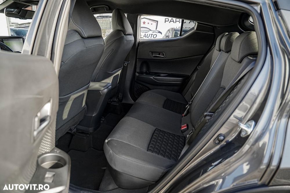 Toyota C-HR 1.8 HSD 122 CP 4x2 CVT Style - 12