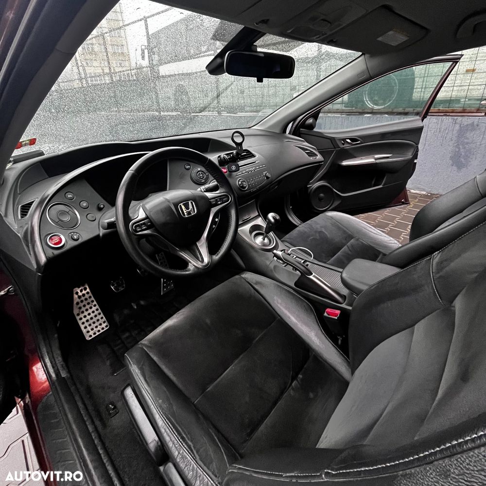 Honda Civic 1.8i-VTEC 50 Jahre Edition - 6