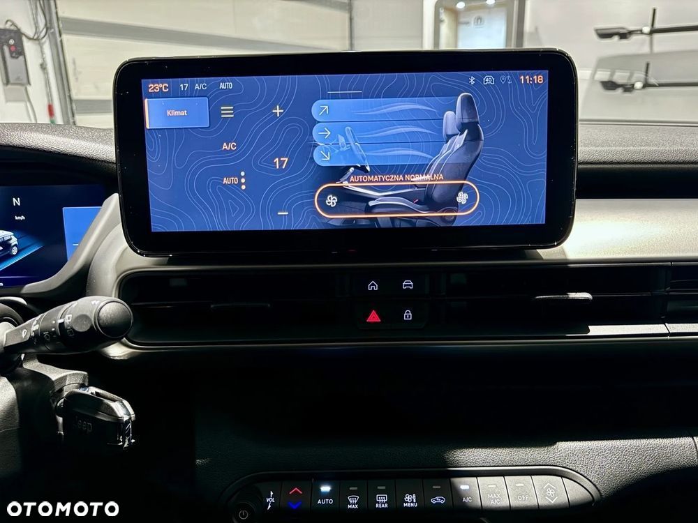 Jeep Avenger 1.2 T3 mHEV Altitude FWD eDCT6 - 7