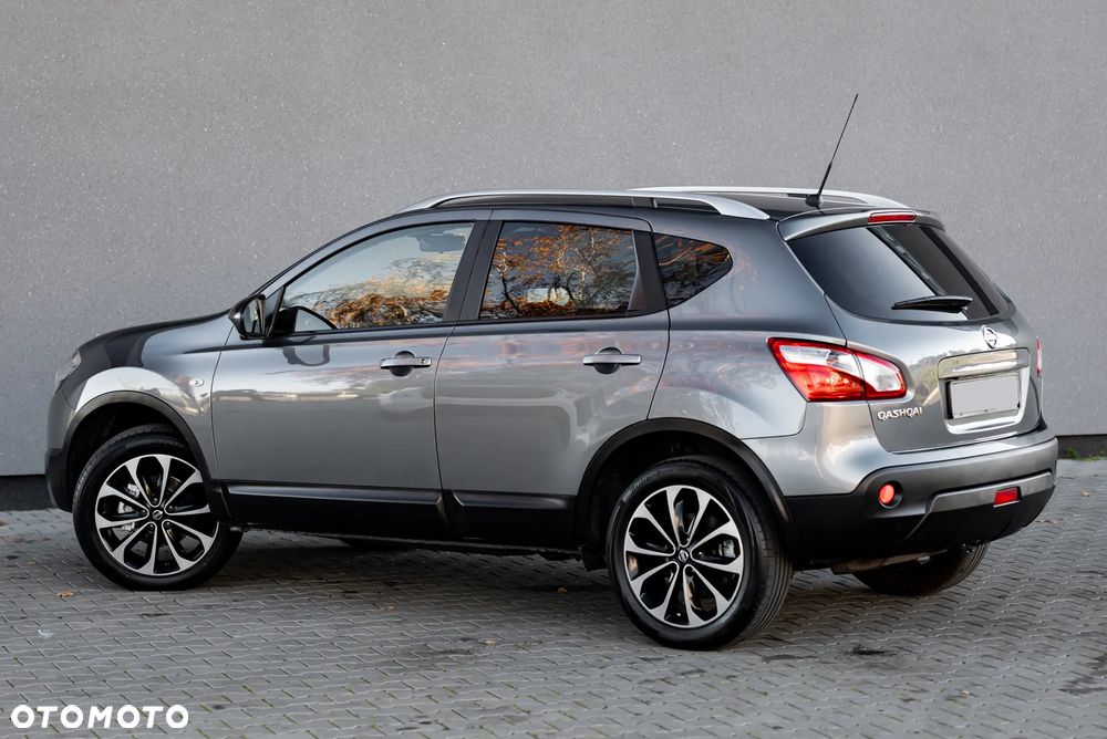 Nissan Qashqai+2 - 13