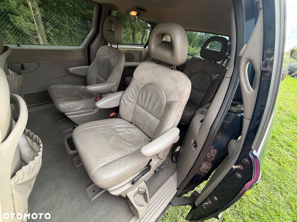 Chrysler Grand Voyager 3.3L AWD Limited - 8