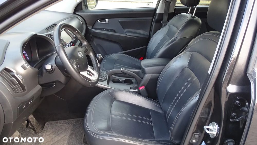 Kia Sportage 2.0 CRDI 2WD Spirit - 11