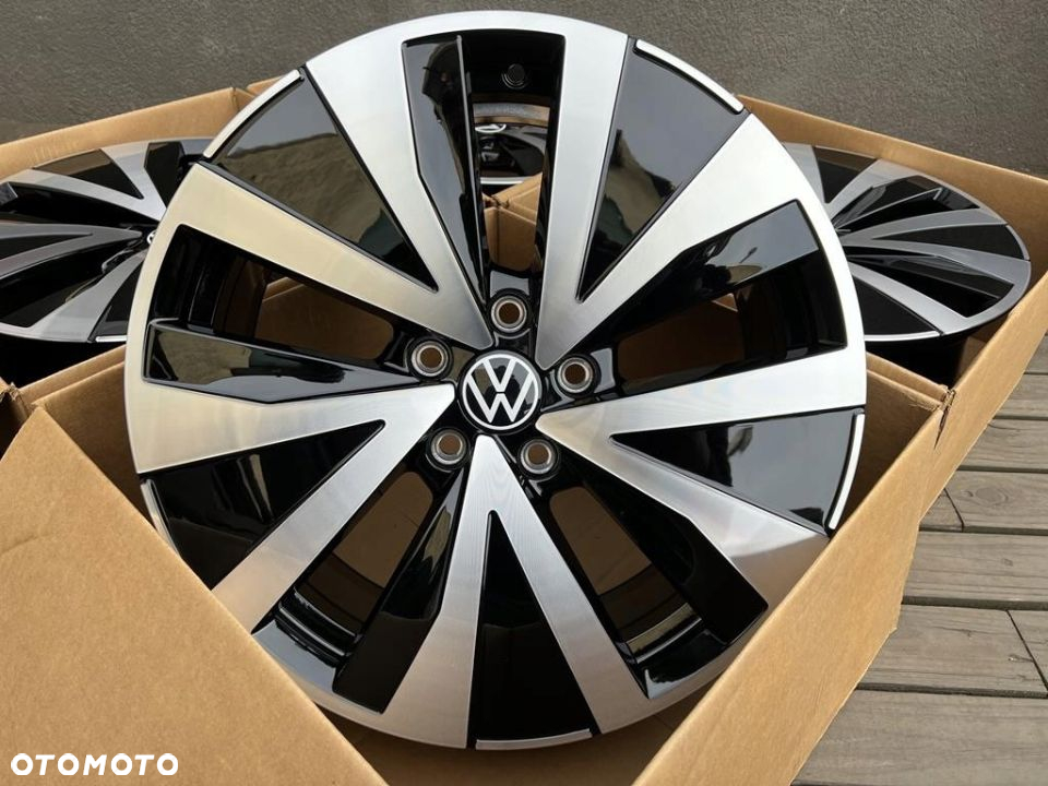 Oryginalne felgi 18cali VW Golf Jetta Caddy Touran - 3
