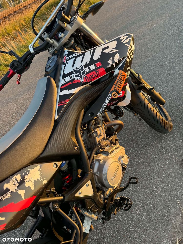 Yamaha WR - 8