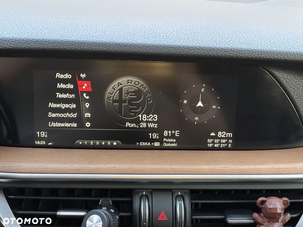 Alfa Romeo Stelvio 2.0 Turbo 16V AT8-Q4 First Edition - 23