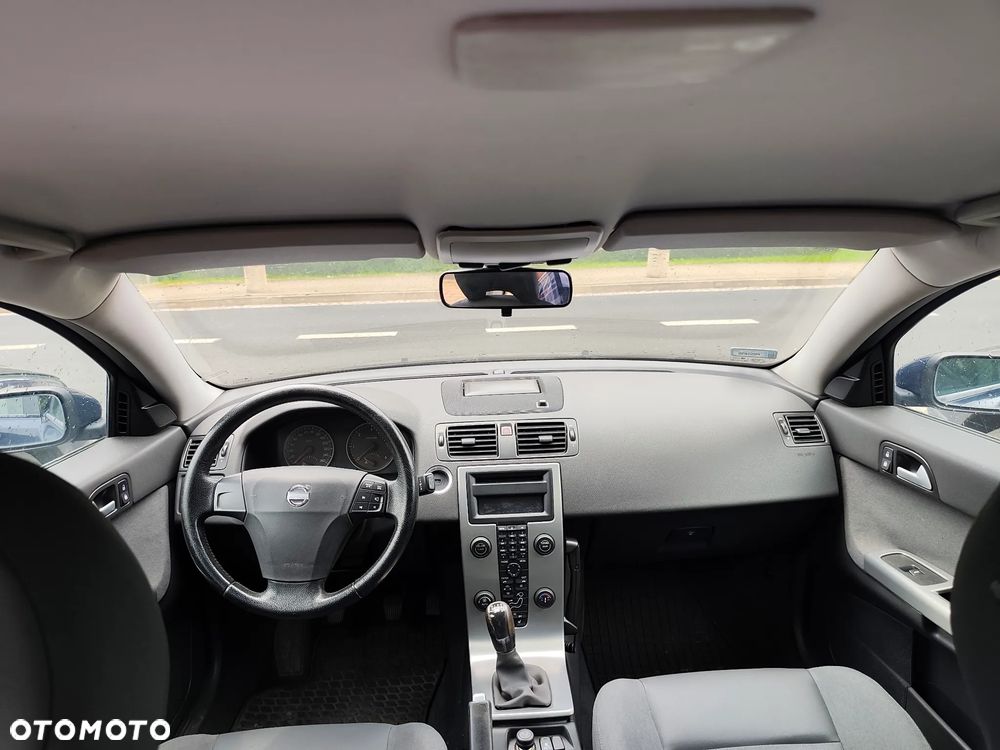 Volvo V50 2.0D - 8