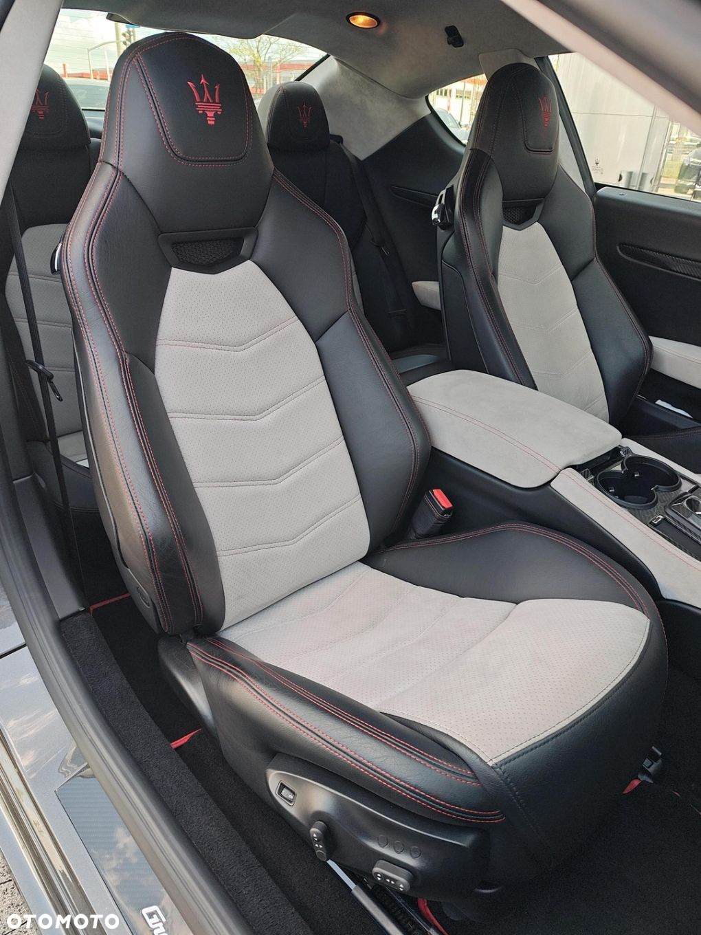 Maserati GranTurismo MC Stradale - 11