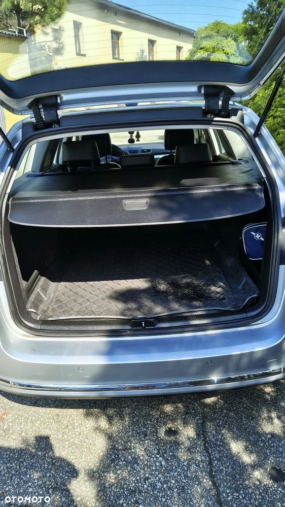 Volkswagen Passat 2.0 TDI Highline R-Style DSG - 17