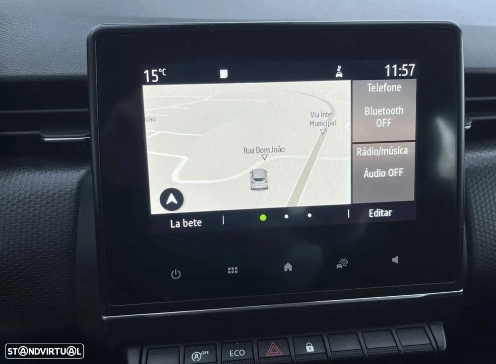 Renault Clio BLUE dCi 85 BUSINESS EDITION - 23