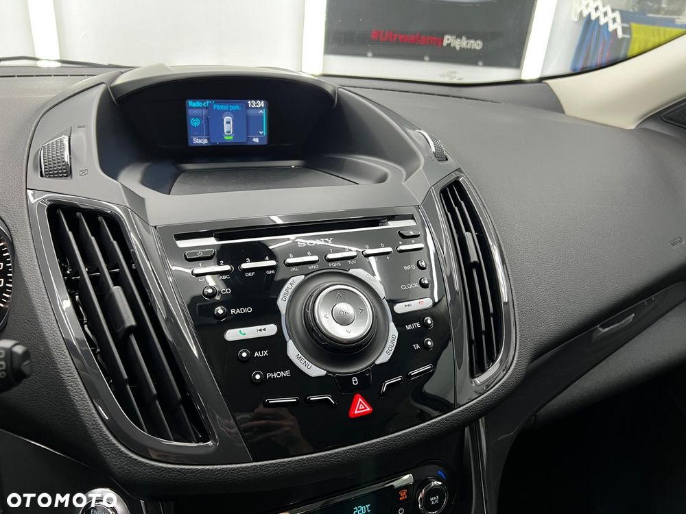 Ford Kuga - 34