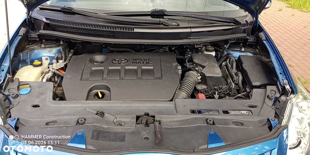 Toyota Auris 1.8 Premium - 38