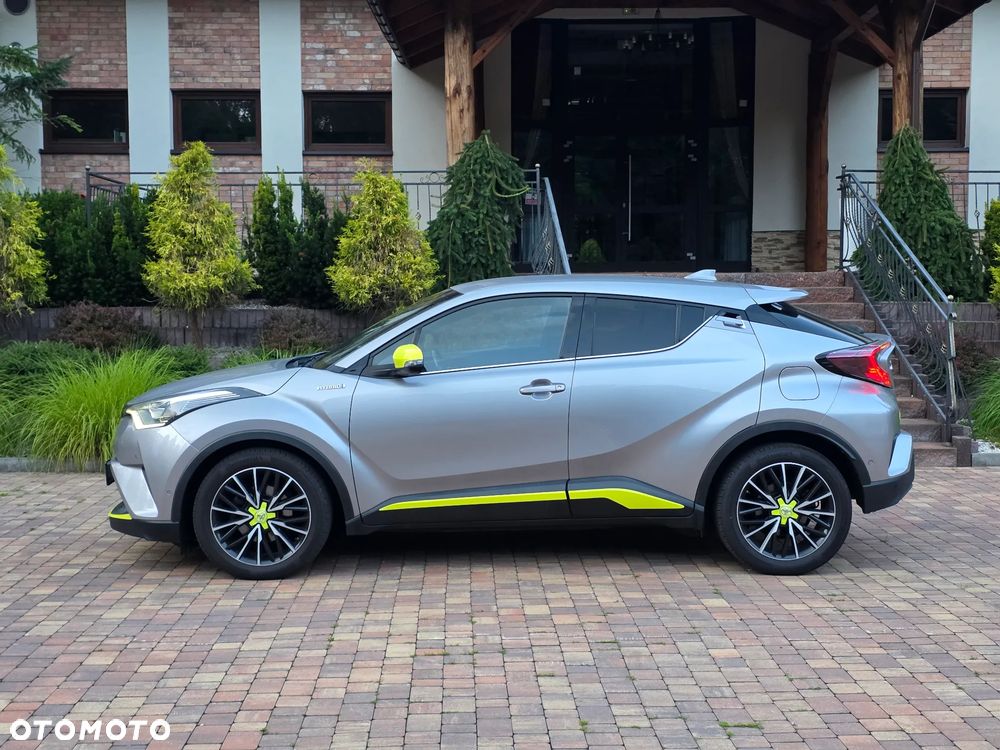 Toyota C-HR 1.8 Hybrid Neon Lime powered by JBL - 8