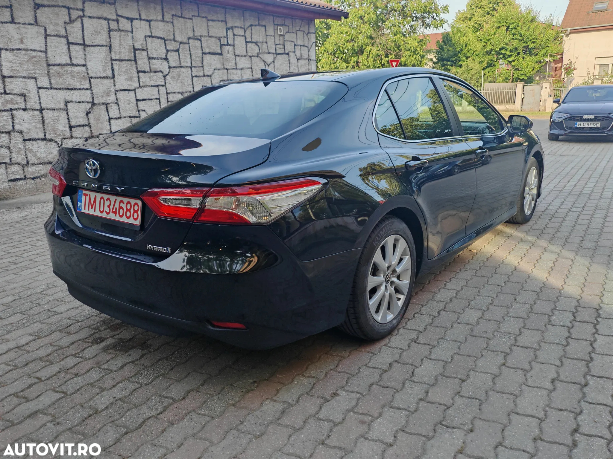 Toyota Camry 2.5 Hybrid Business - 5
