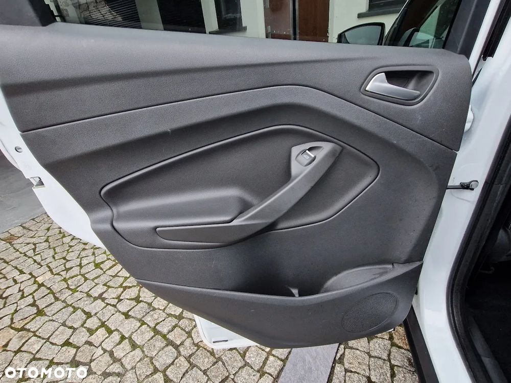 Ford Kuga 2.0 TDCi 4WD Titanium - 23