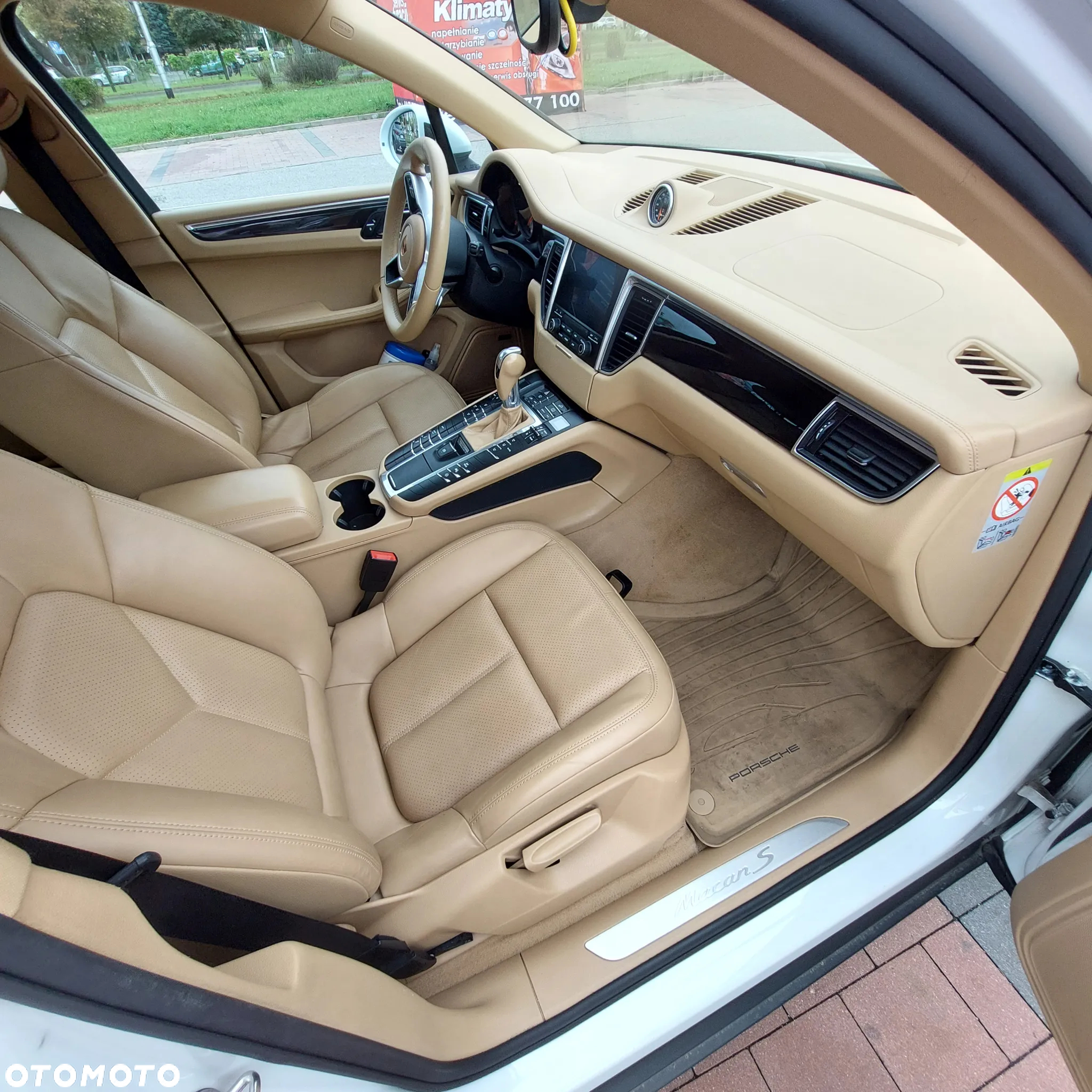Porsche Macan S - 6