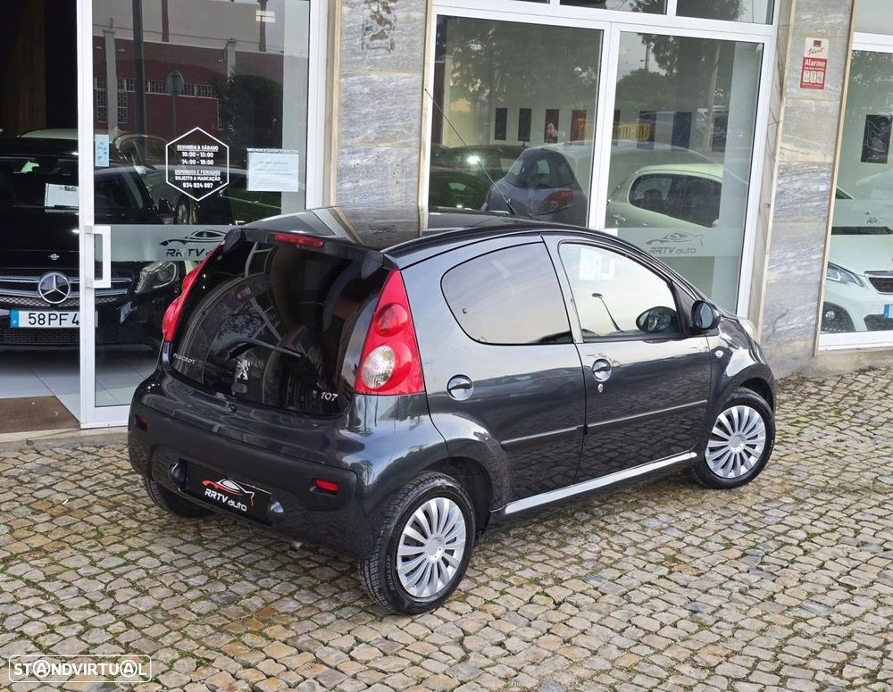 Peugeot 107 - 10