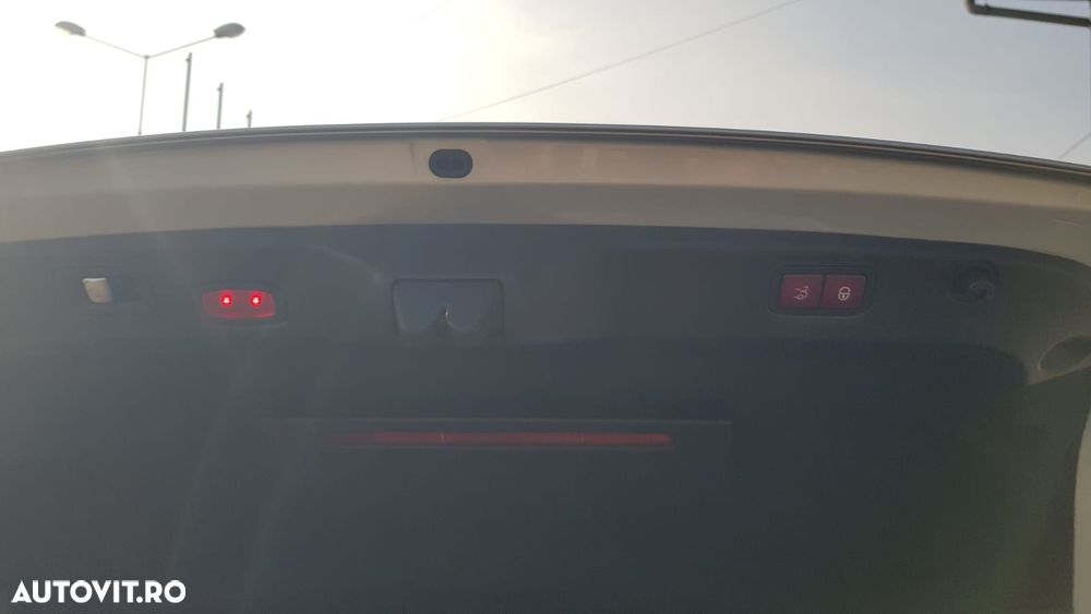 Mercedes-Benz CLS - 17