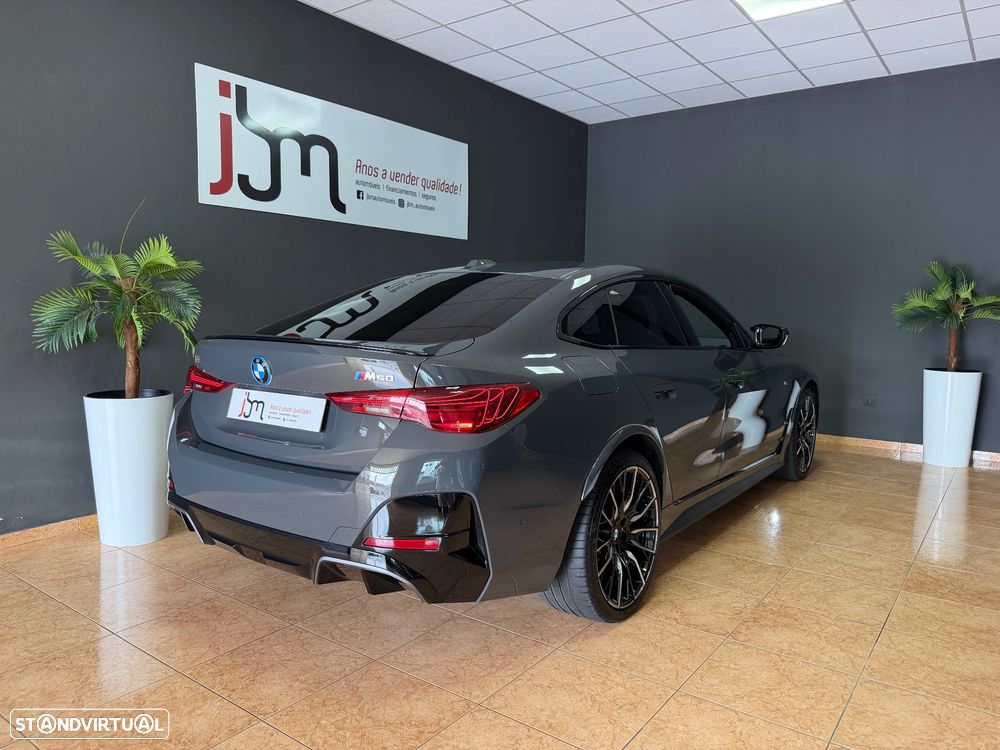 BMW i4 M50 Pack Desportivo M Pro — fotografia 24