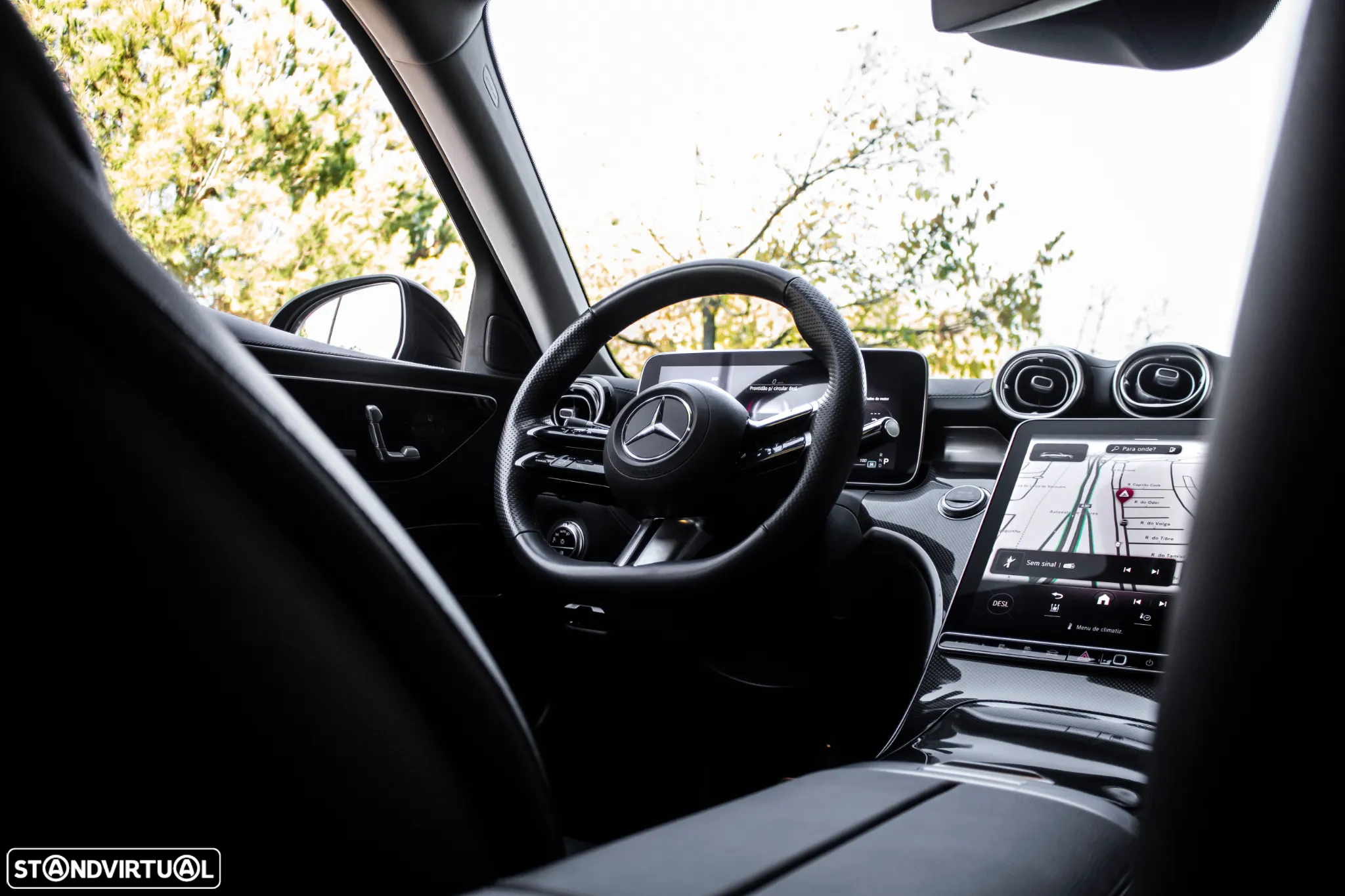 Mercedes-Benz C 300 e AMG Line - 39