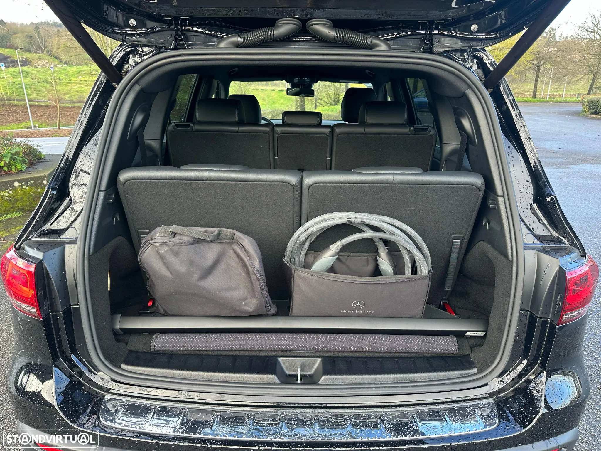 Mercedes-Benz EQB 350 4Matic AMG Line - 35