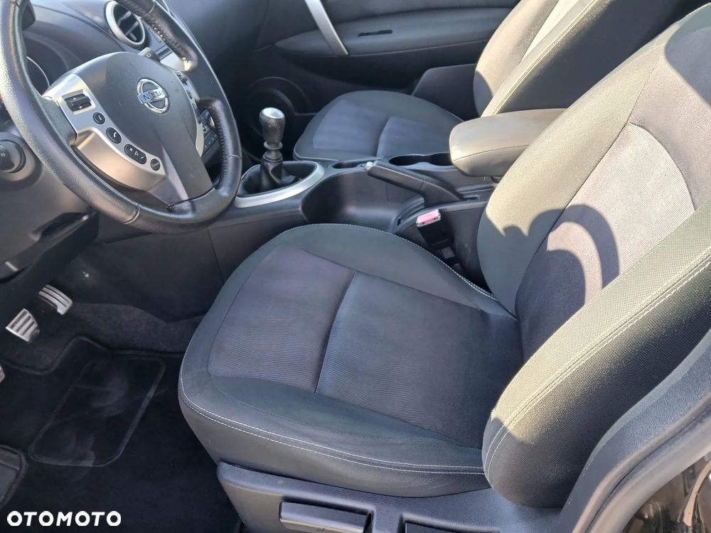 Nissan Qashqai 1.6 dCi N-Connecta - 39