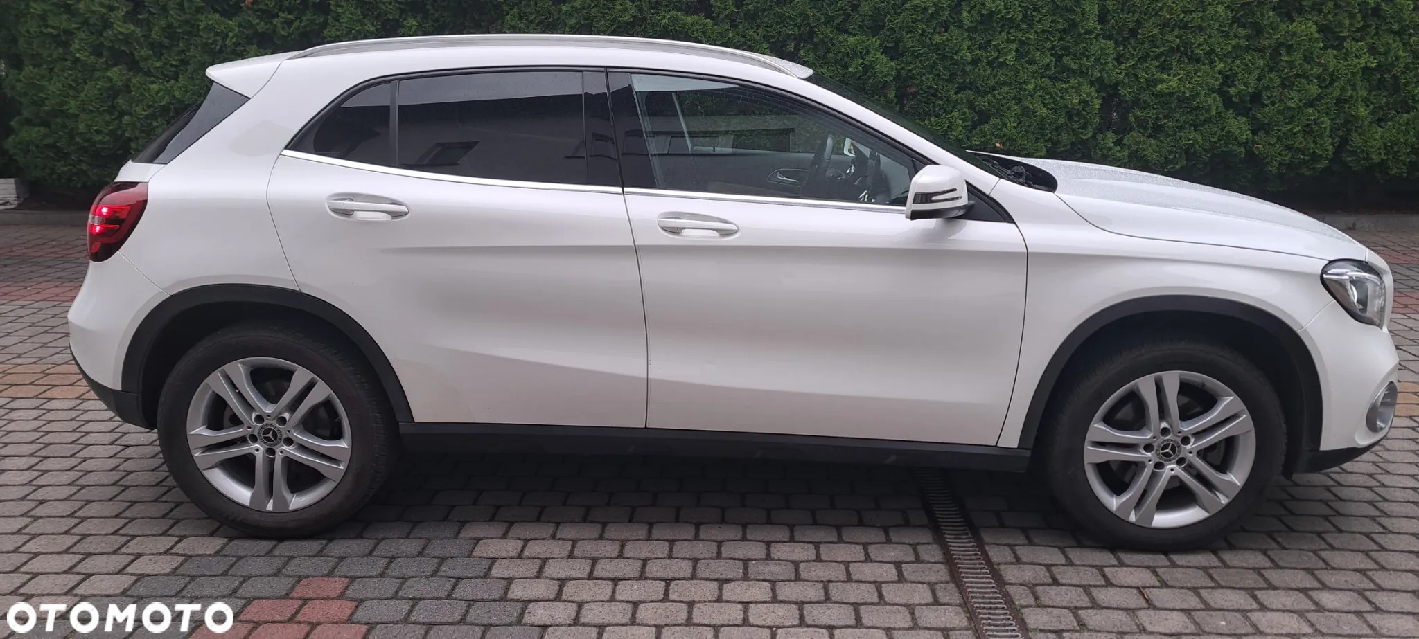 Mercedes-Benz GLA 250 7G-DCT - 10