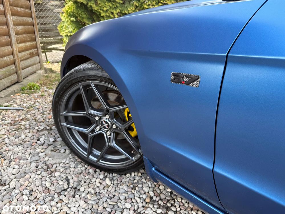 Ford Mustang - 10
