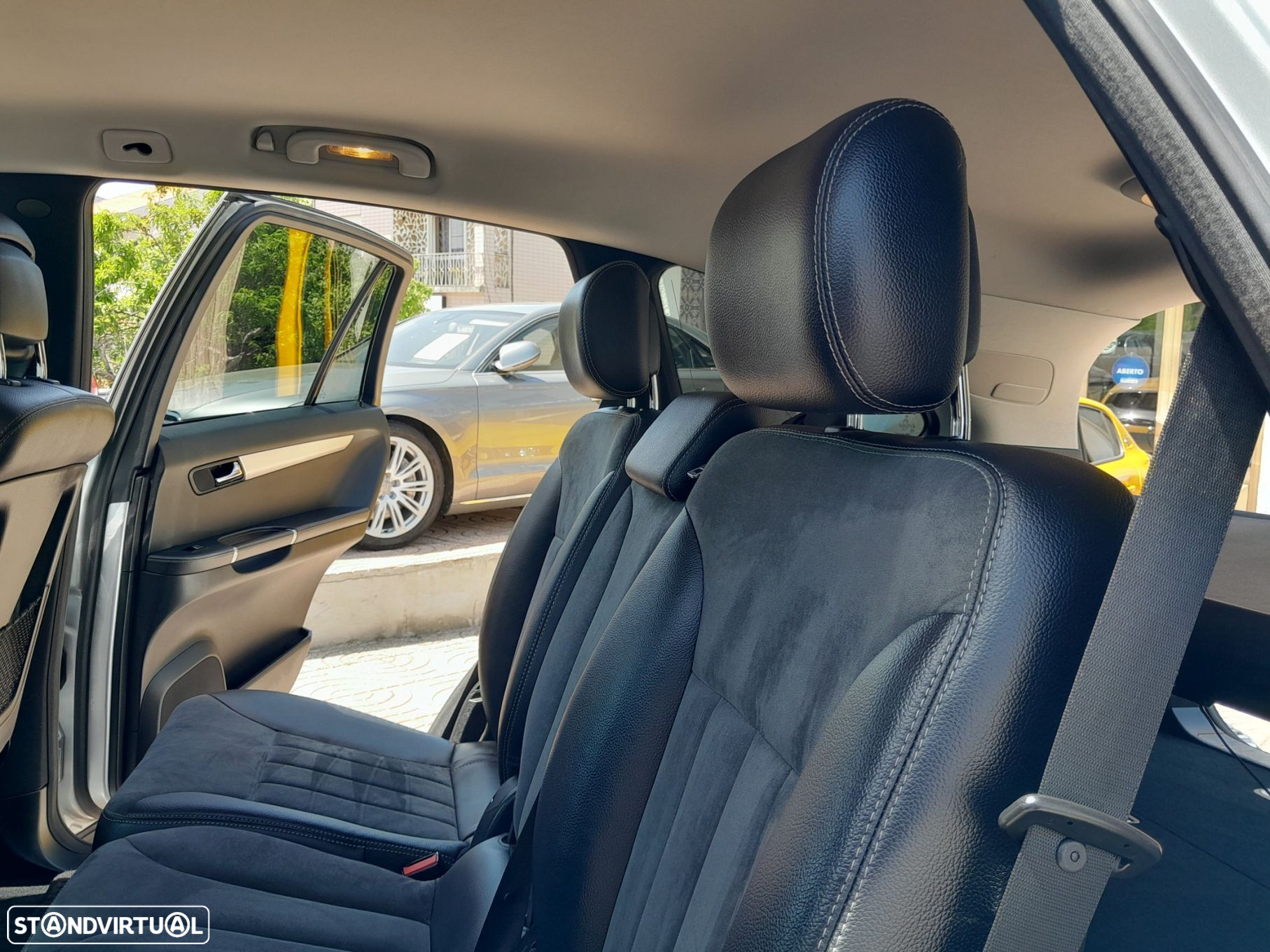 Mercedes-Benz R 320 CDi 4-Matic Longo - 48