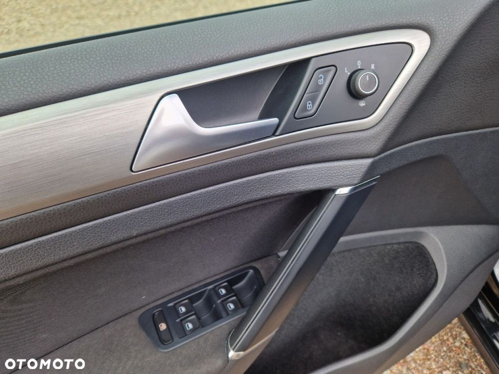 Volkswagen Golf Variant 2.0 TDI BlueMotion Technology Allstar - 9
