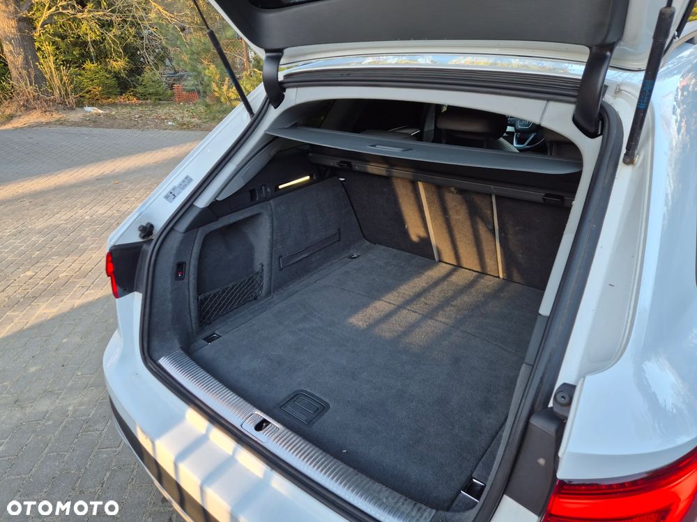 Audi A4 Allroad 2.0 TDI Quattro - 31