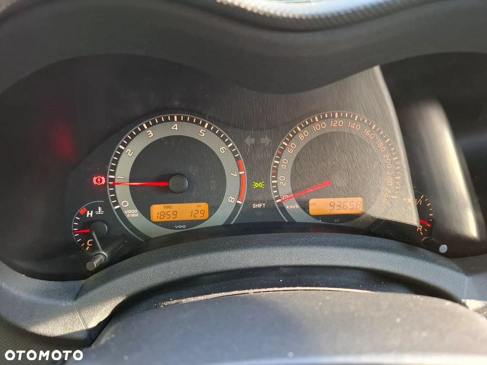 Toyota Auris 1.6 Dynamic - 17