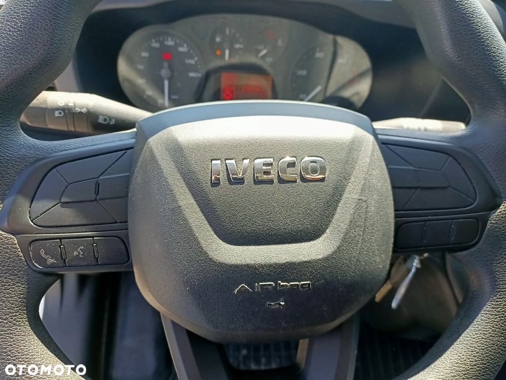 Iveco 35S16 Chłodnia FRC 3 osobowy Polski Salon - 17