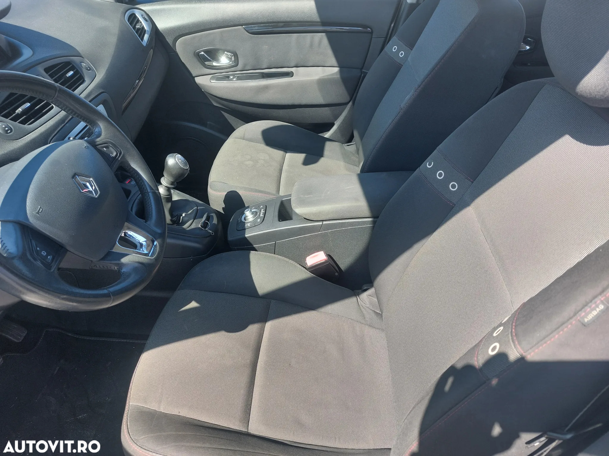 Renault Grand Scenic 1.5 dCi Privilege - 40
