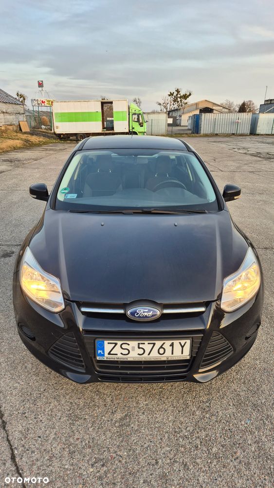 Ford Focus 1.6 Trend - 8