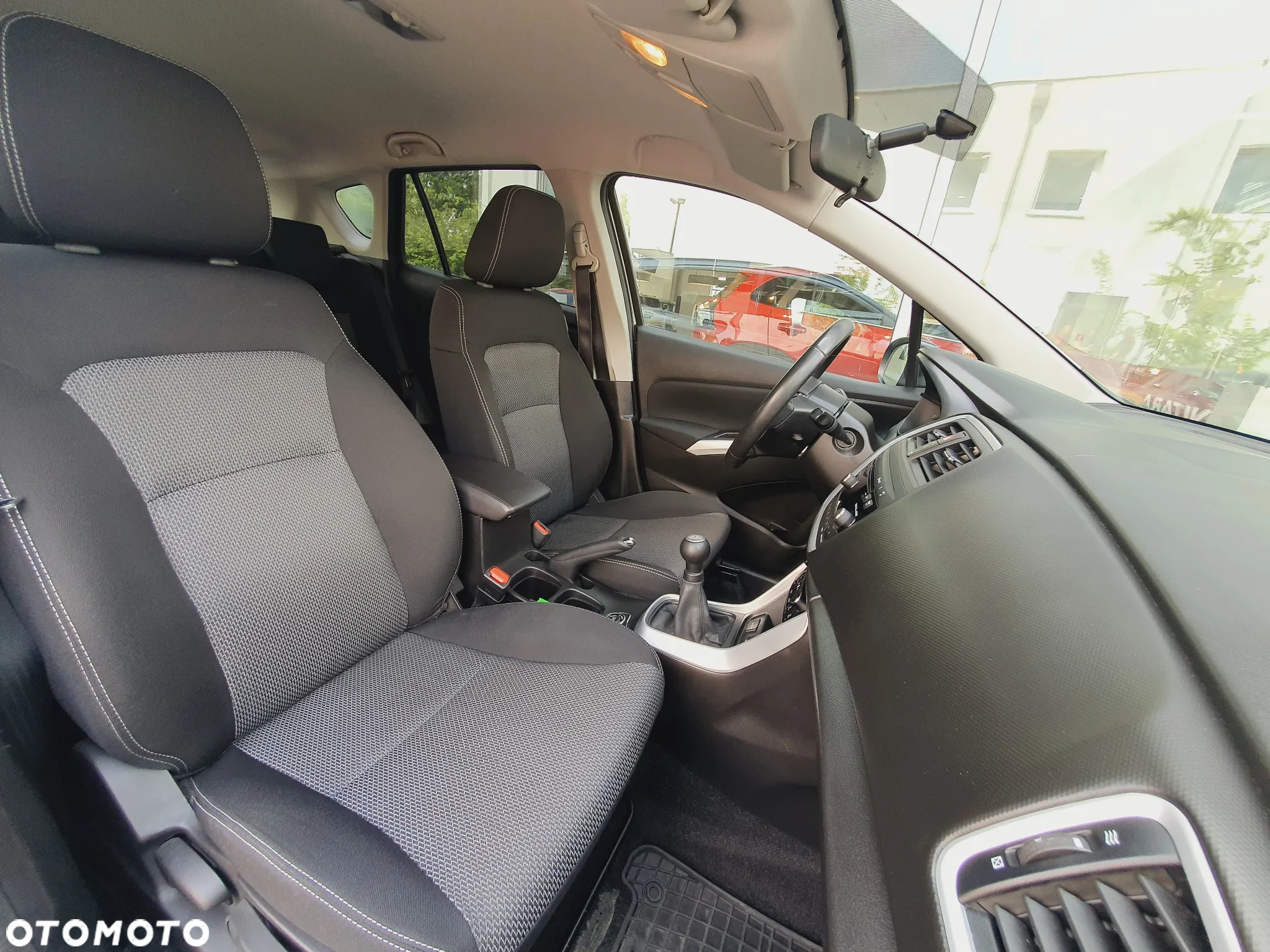 Suzuki SX4 S-Cross 1.6 Premium 4WD - 21