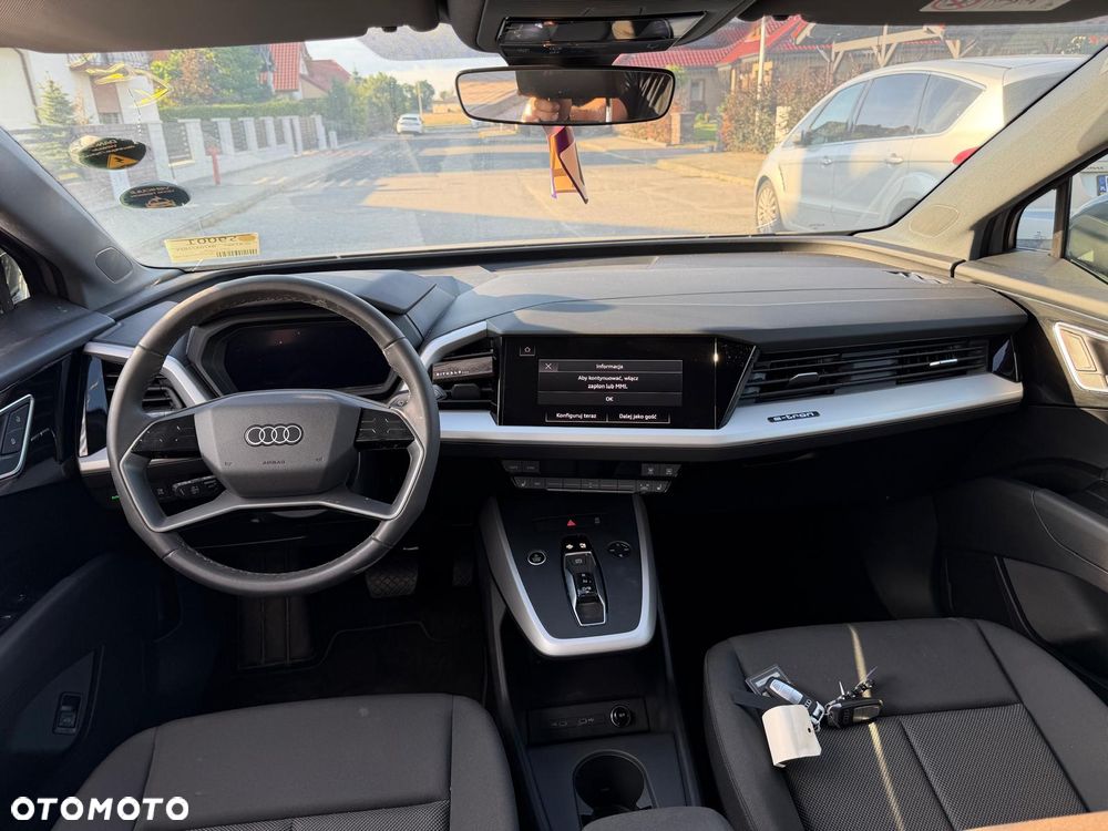 Audi Q4 e-tron - 13