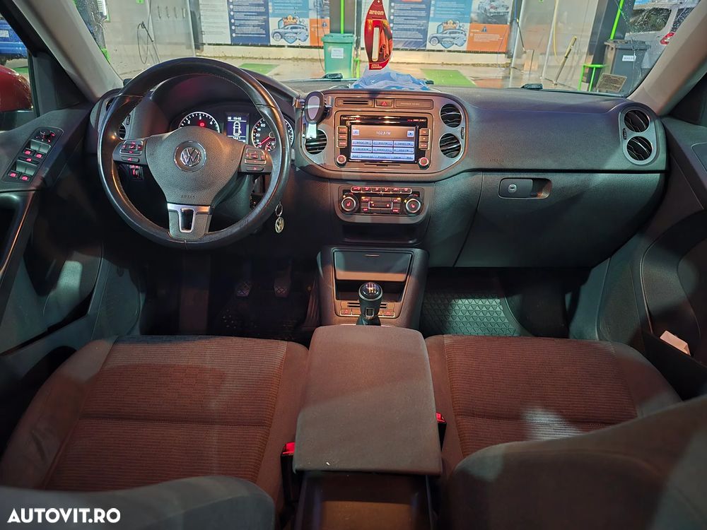 Volkswagen Tiguan 2.0 TDI 4Motion Track & Field - 13