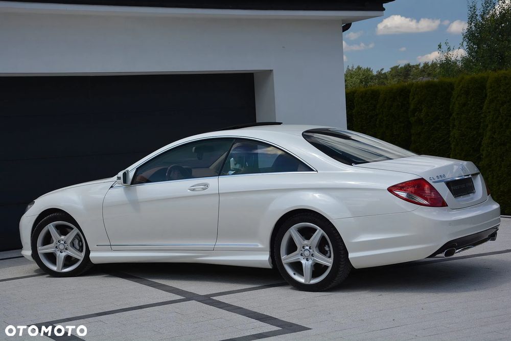 Mercedes-Benz CL 500 4-Matic - 8