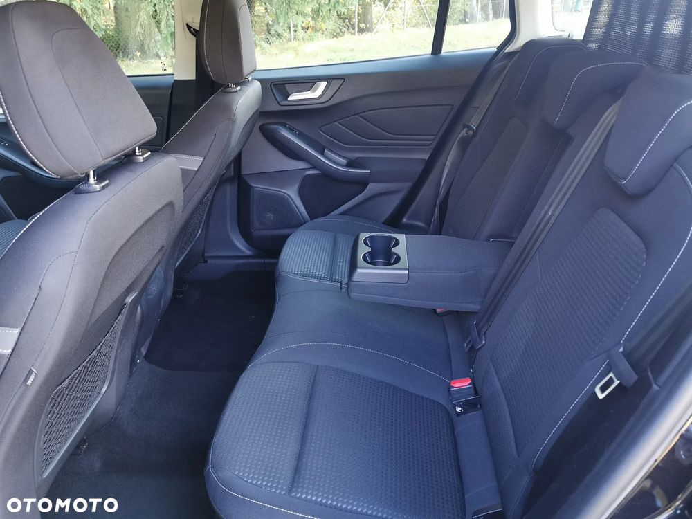 Ford Focus 1.5 EcoBlue Start-Stopp-System TITANIUM STYLE - 12