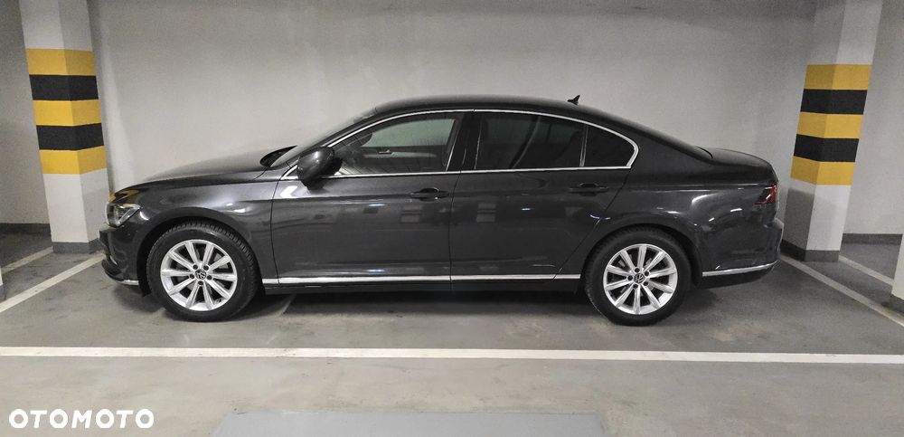 Volkswagen Passat 1.8 TSI BMT Highline - 19