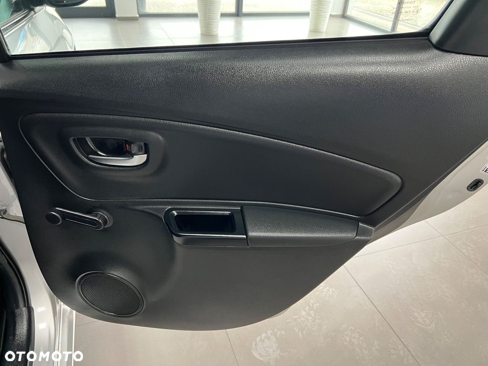 Toyota Yaris 1.5 20th Anniversary - 33
