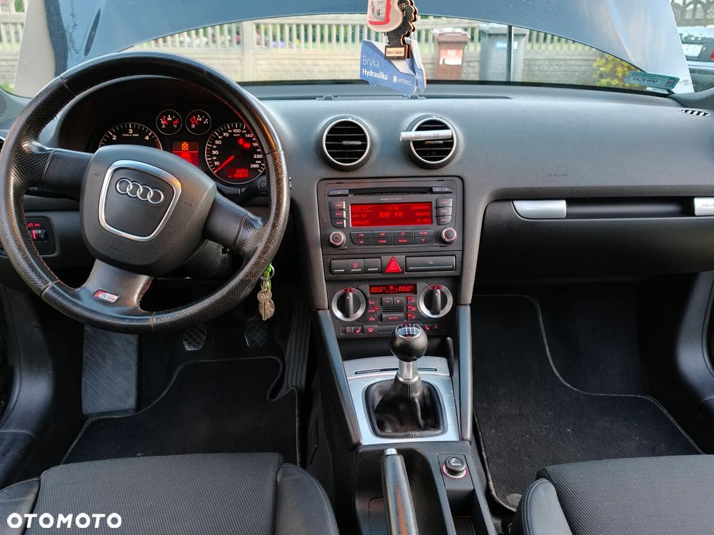 Audi A3 Sportback 2.0 TDI DPF Quattro Attraction - 31