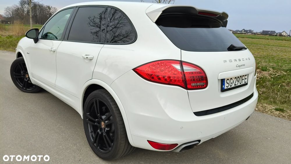 Porsche Cayenne Diesel Platinum Edition - 4