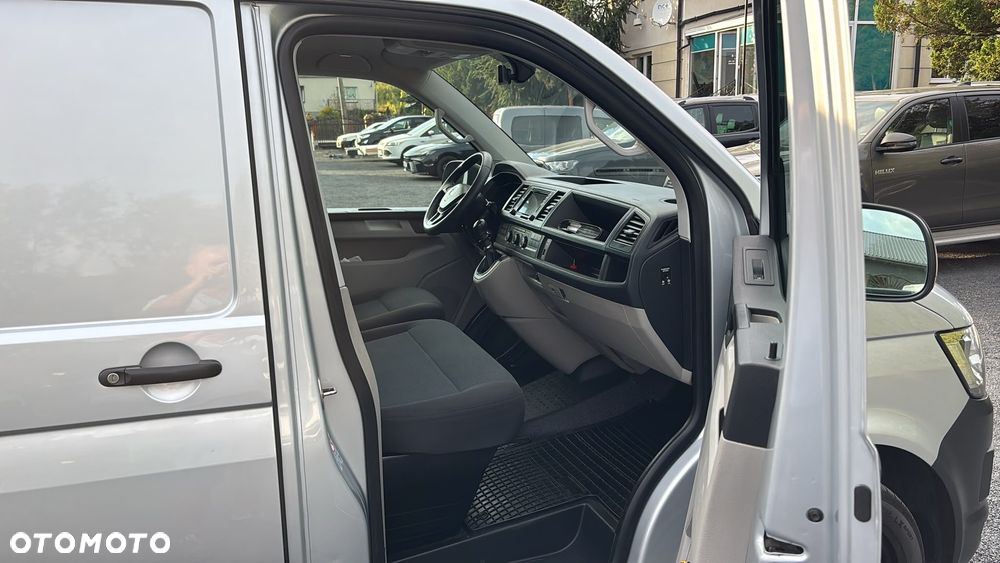Volkswagen Transporter T6 - 20