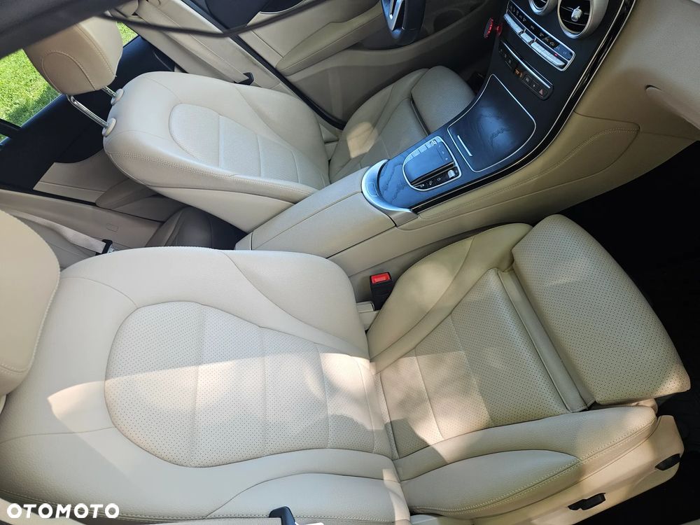 Mercedes-Benz GLC 200 d 4-Matic Business Edition - 9