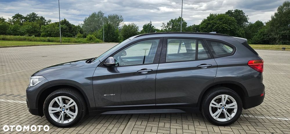 BMW X1 sDrive18d xLine - 18