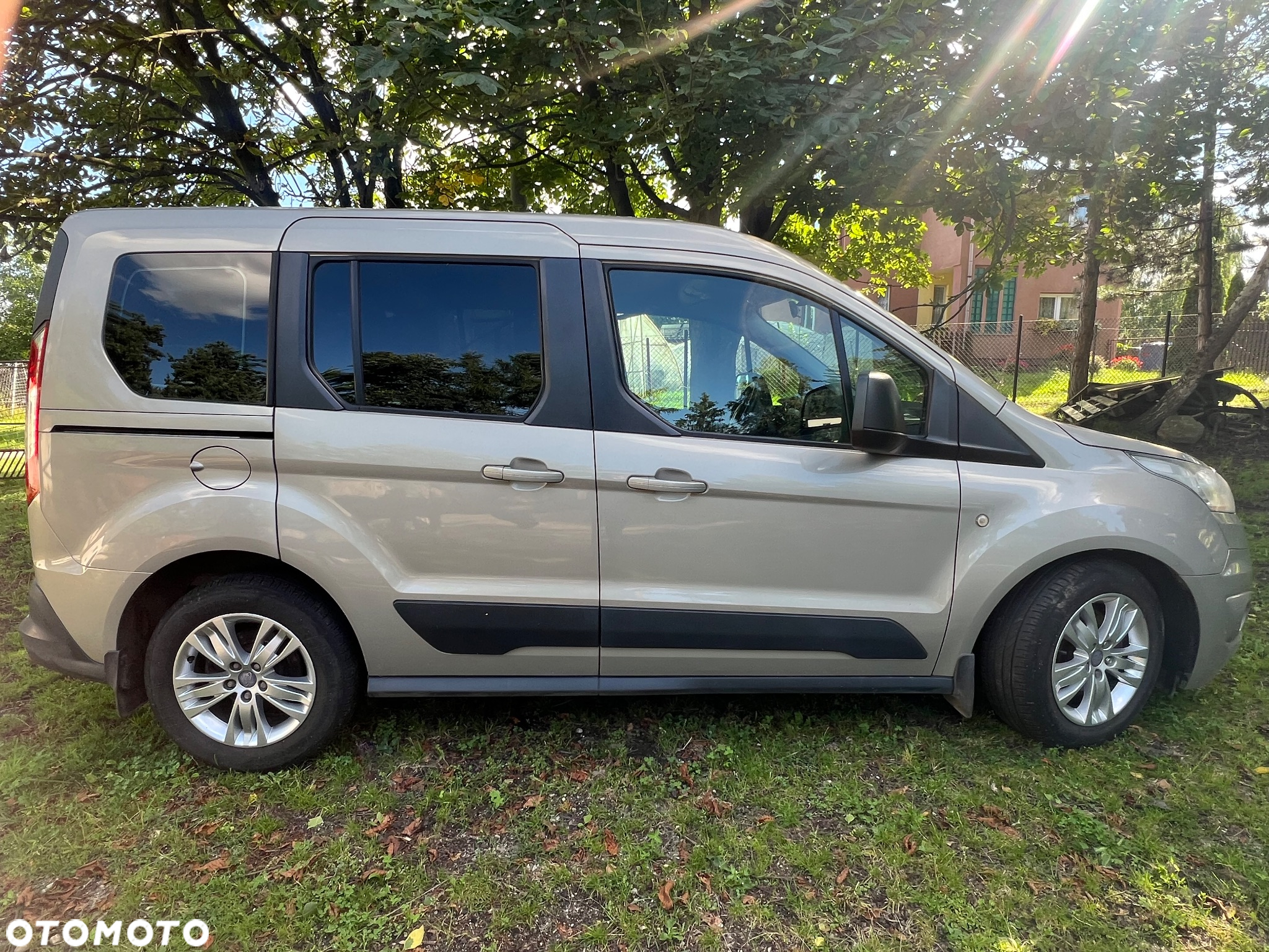 Ford Tourneo Connect - 3