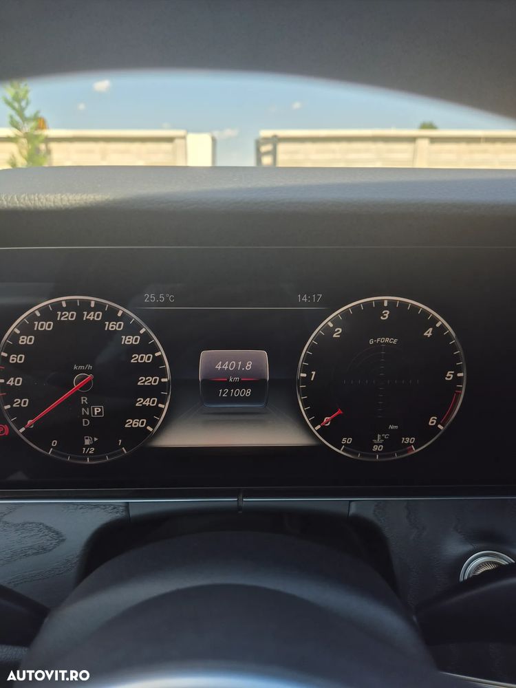 Mercedes-Benz E 220 d 4Matic All-Terrain 9G-TRONIC Exclusive - 8