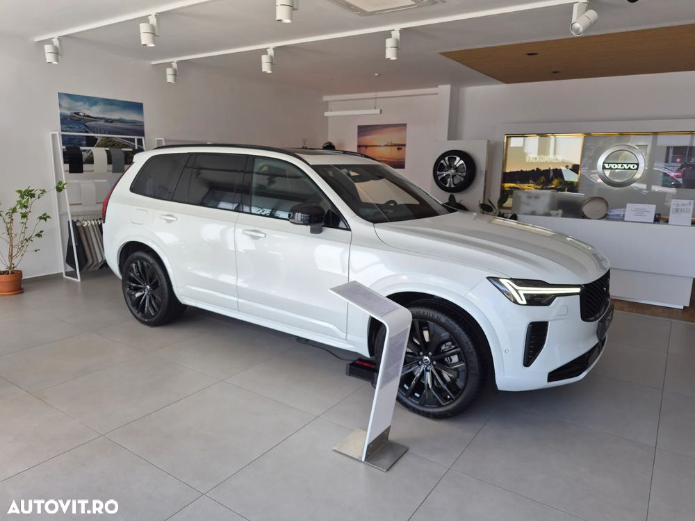 Volvo XC 90 T8 AWD PHEV Ultra Black Edition - 8